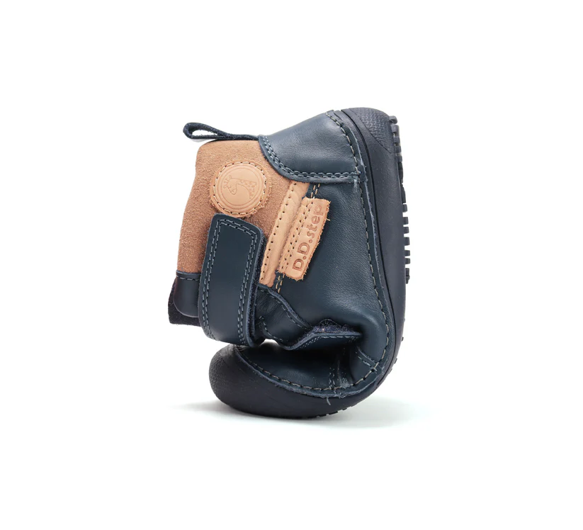 D.D. Step barefoot A063-52570A royal blue