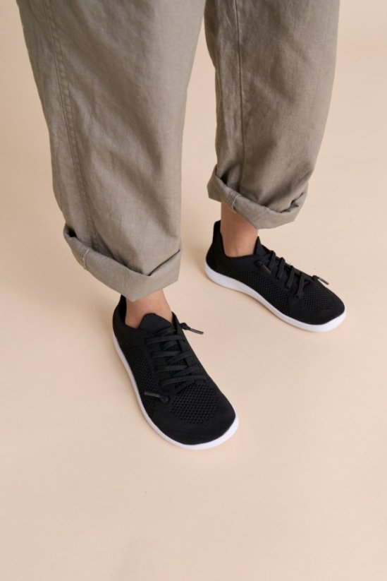 Reima Astelu black